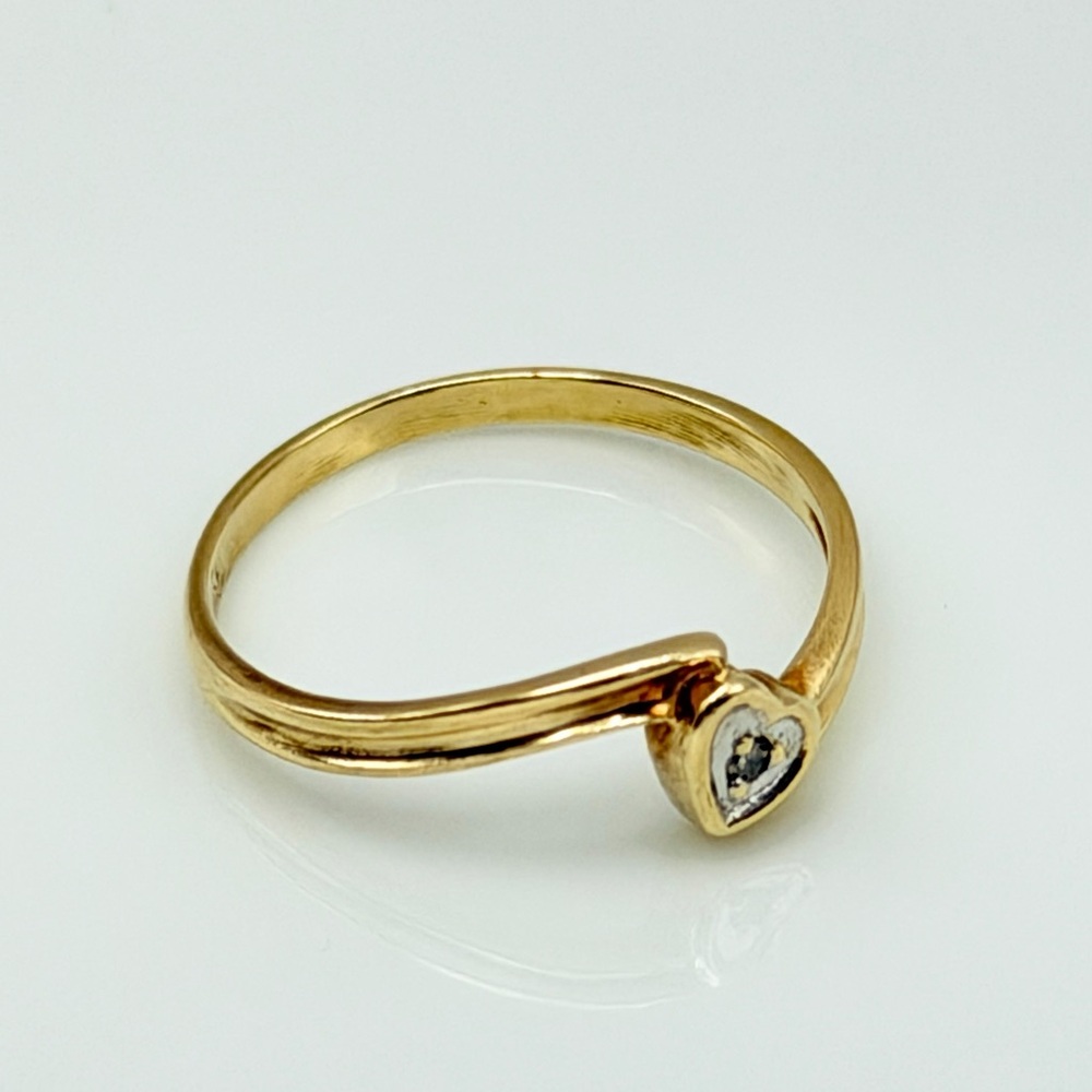 10K Solid Gold Heart Diamond Ring – Petite Heart Solitaire, Vintage SDI Size 6.5